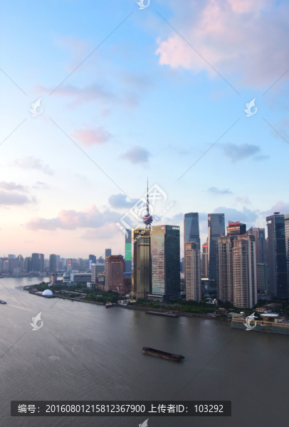 上海陸家嘴建筑群風(fēng)光