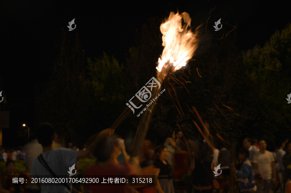 火把節(jié),火把,狂歡夜