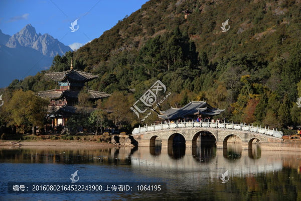 麗江黑龍?zhí)豆珗@