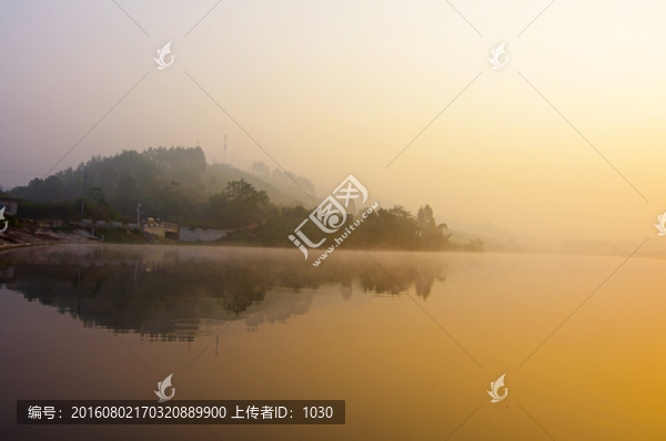 山水湖