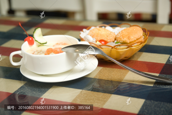 海鮮周打湯