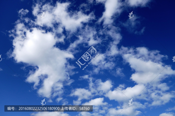 藍(lán)天白云