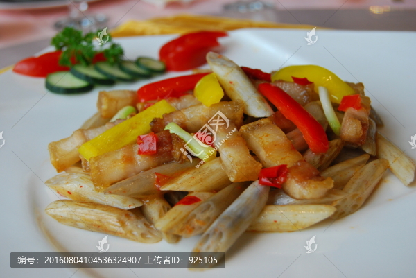 蓮藕心炒腩肉