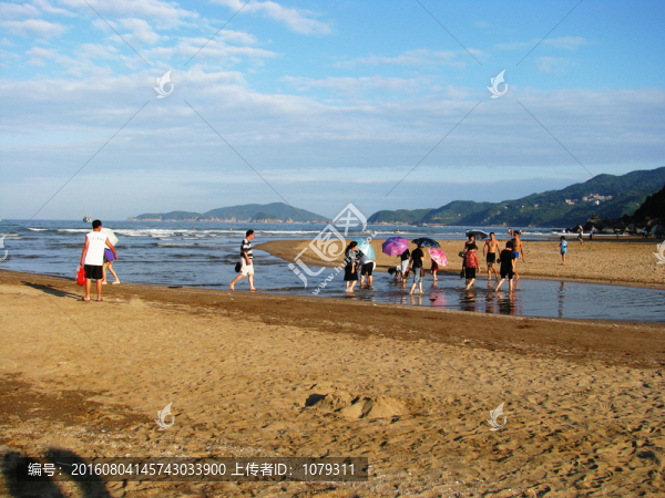 藍(lán)天大海沙灘