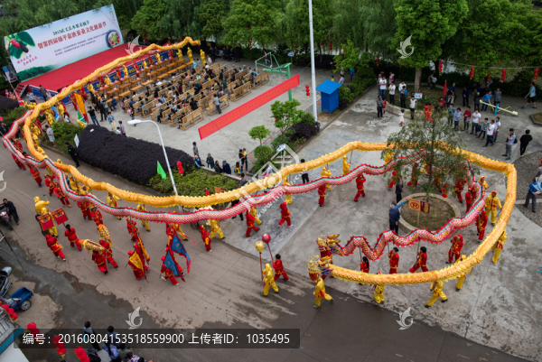 舞龍