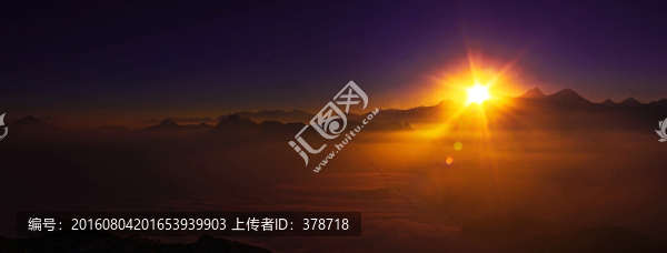 牛背山日出全景高清大圖
