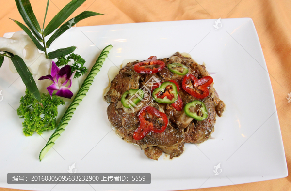 黑椒牛仔骨