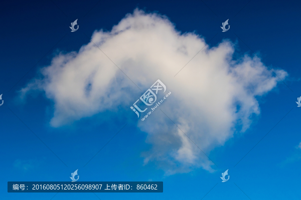 夏日午后白云