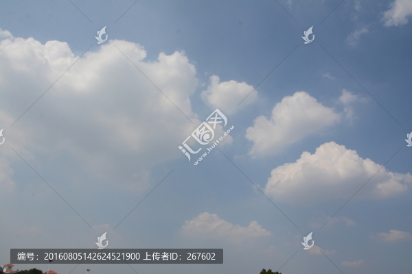 藍(lán)天白云