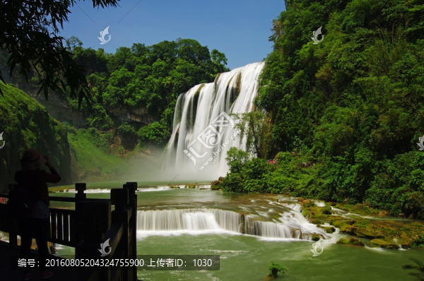 山水,瀑布,流水生財(cái)