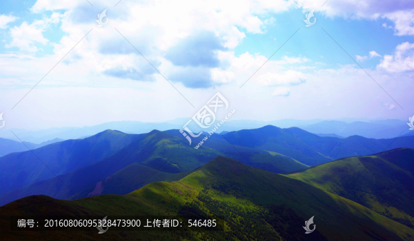 遠(yuǎn)山,白云,五臺(tái)山