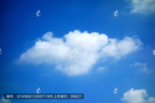 藍(lán)天白云