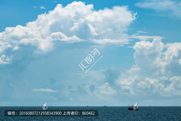 藍(lán)天大海
