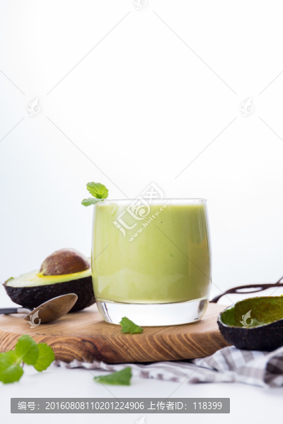 牛油果奶昔