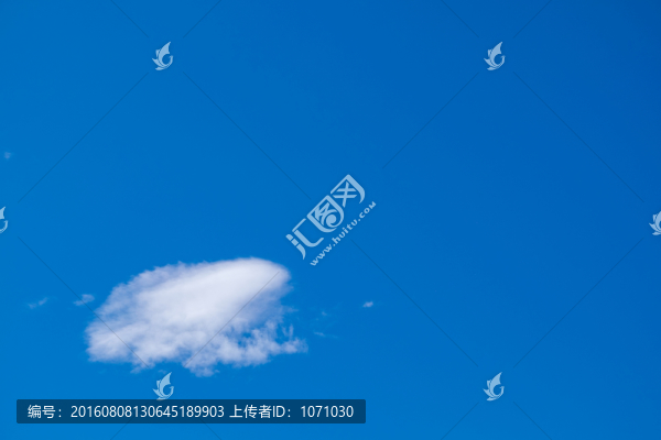 藍(lán)天白云