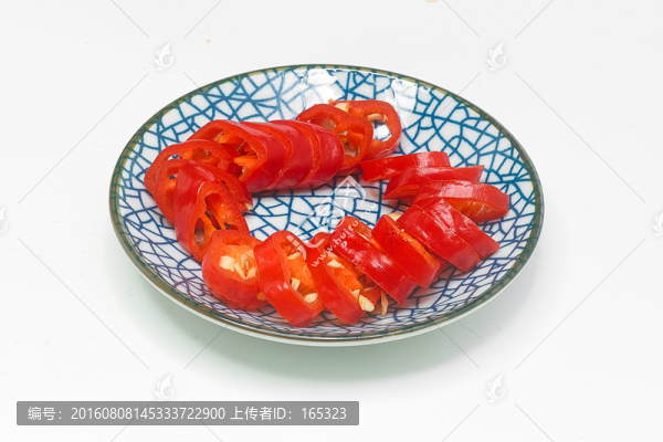 一碟紅辣椒