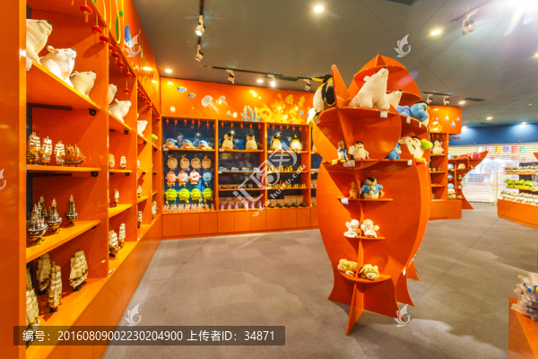 玩具店內(nèi)景