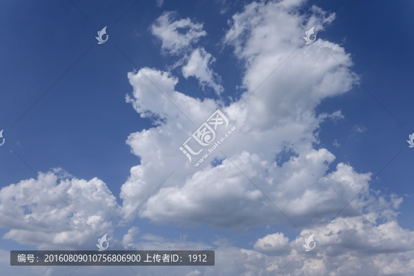 藍(lán)天白云