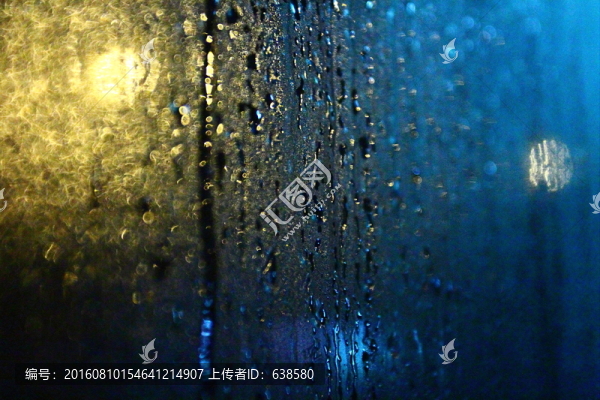 雨天玻璃夜色