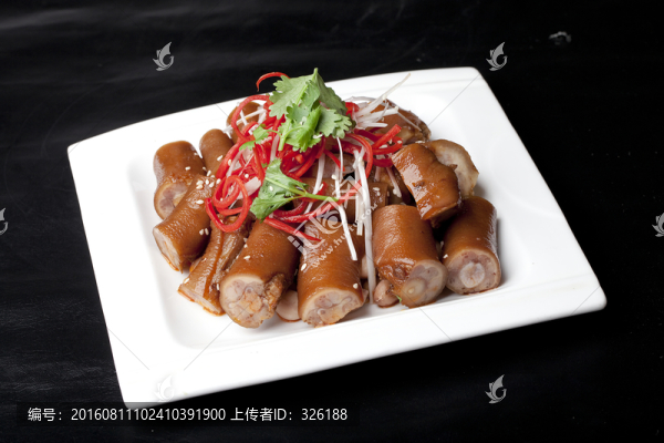 八寶豬尾