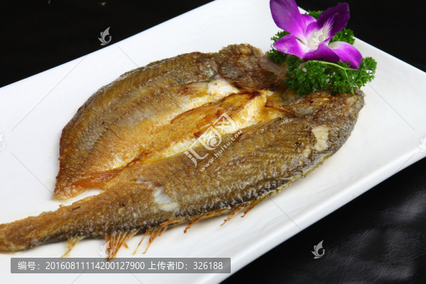 香煎黃花魚(yú)