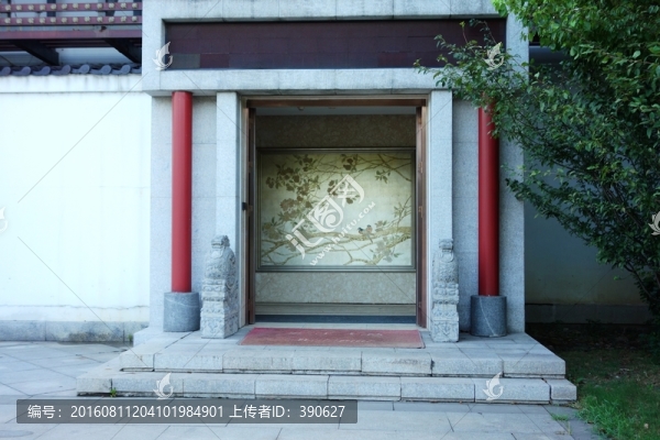 中式建筑大門