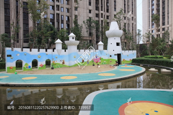 小區(qū)游樂設(shè)施