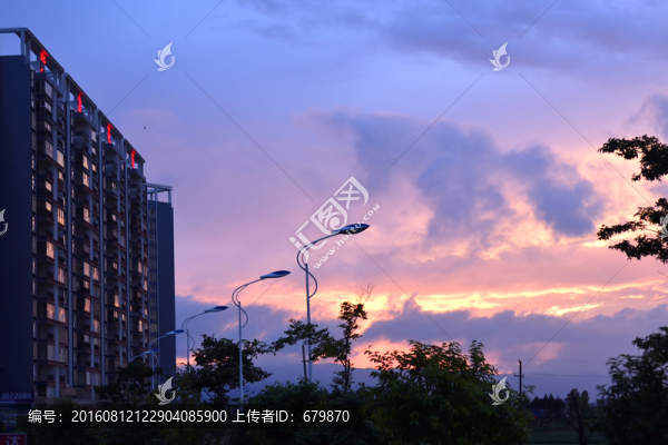小區(qū)日落