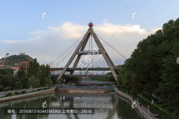 西寧,昆侖橋