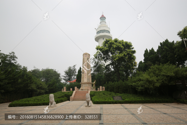 煙臺山民族英雄紀(jì)念碑,燈塔