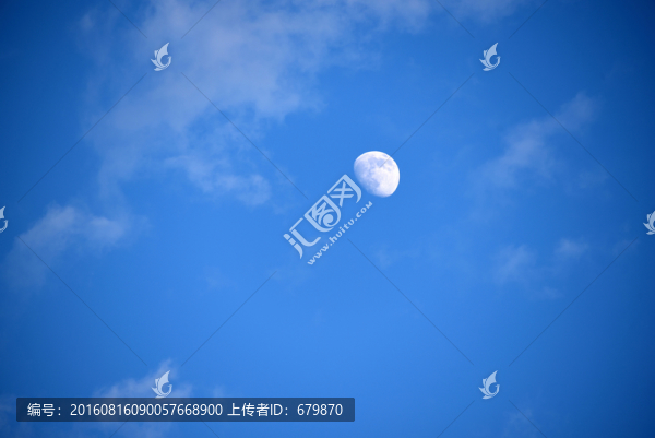 月亮