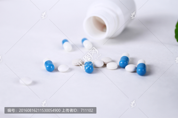 膠囊
