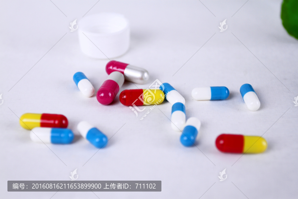 膠囊