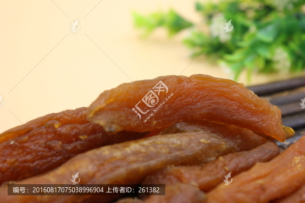 地瓜干特寫竹排底