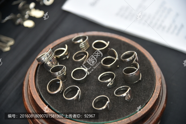 叉子銀飾品