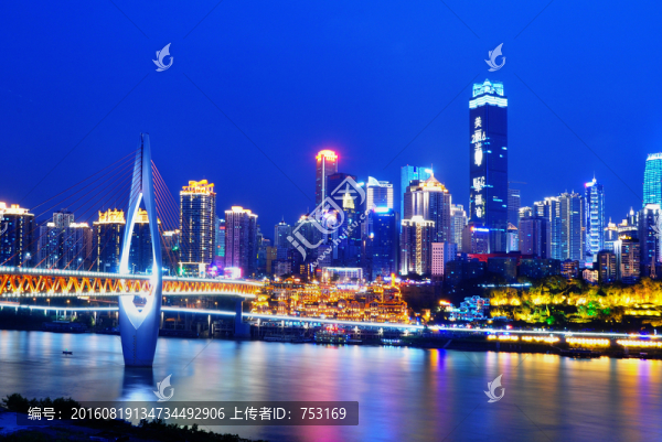 千斯門大橋,夜景
