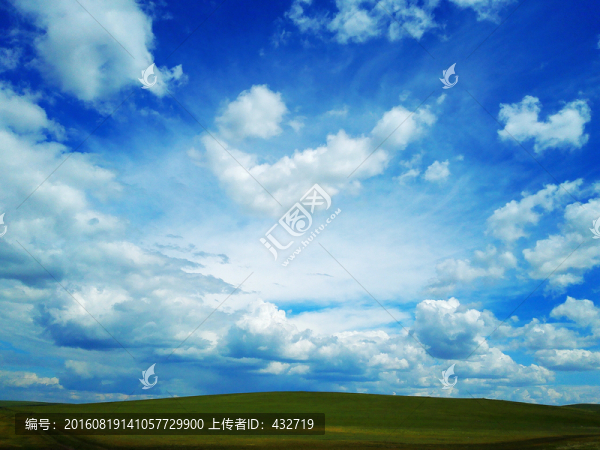 夏季草原天空素材