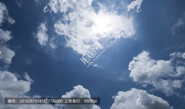 藍(lán)天白云
