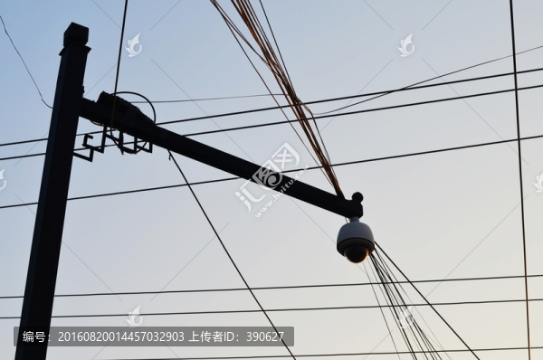 監(jiān)控攝像頭,電線