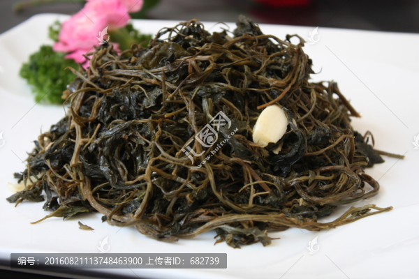 涼拌灰灰菜