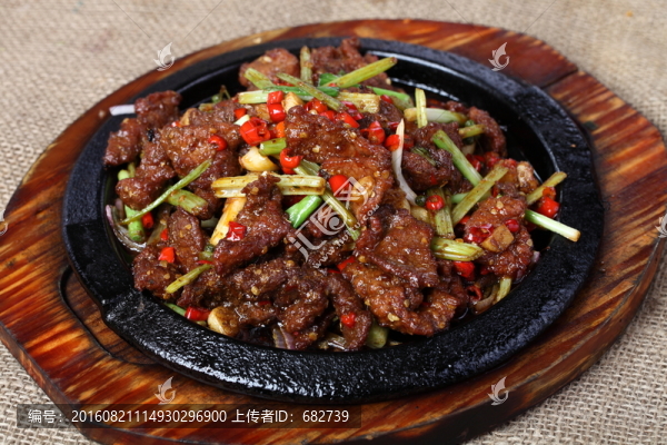 鐵板牛肉