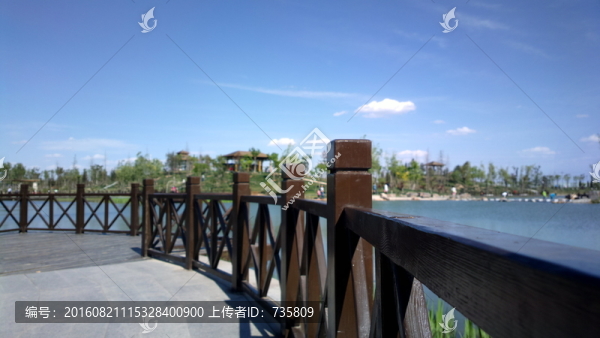 木質圍欄