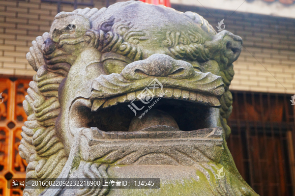 獅子雕像
