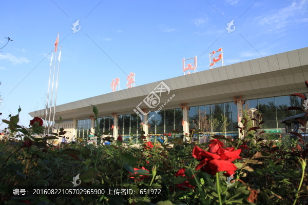 伊寧機(jī)場候機(jī)樓