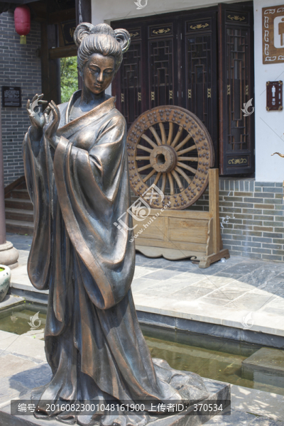 關(guān)山風景區(qū)
