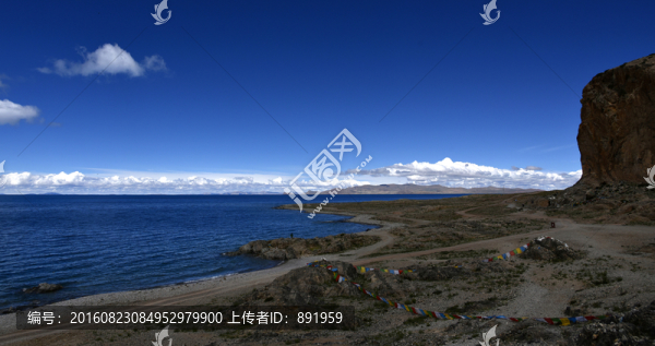 西藏高原圣湖納木錯