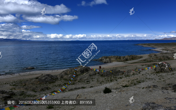 西藏高原圣湖納木錯