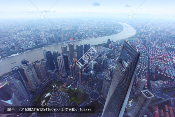 俯拍的上海全景