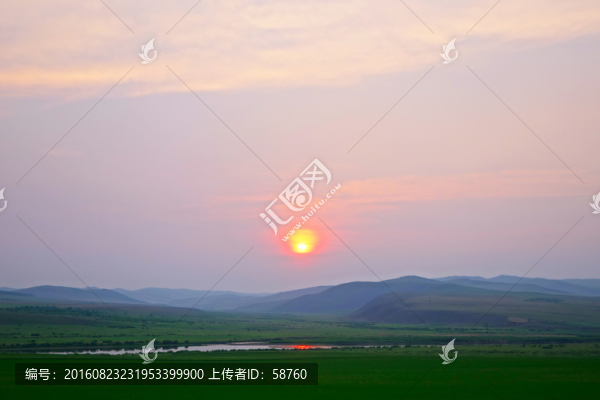 田野河流夕陽