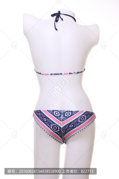 內(nèi)衣模特